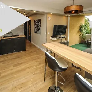 joli-appartement-calme-terrasse-albi.midi-pyreneeshotels.com/